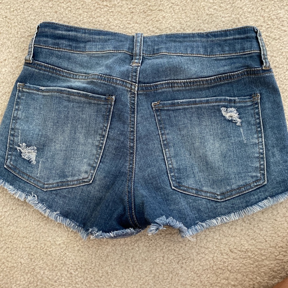 Woman’s Jean shorts